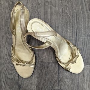 Ralph Lauren open toe strappy sandal heels